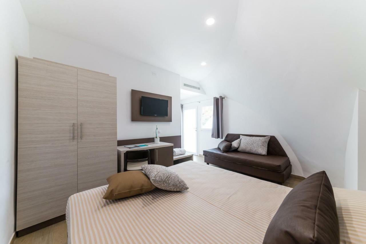 Torre Cintola Greenblu Sea Emotions 모노폴리 외부 사진